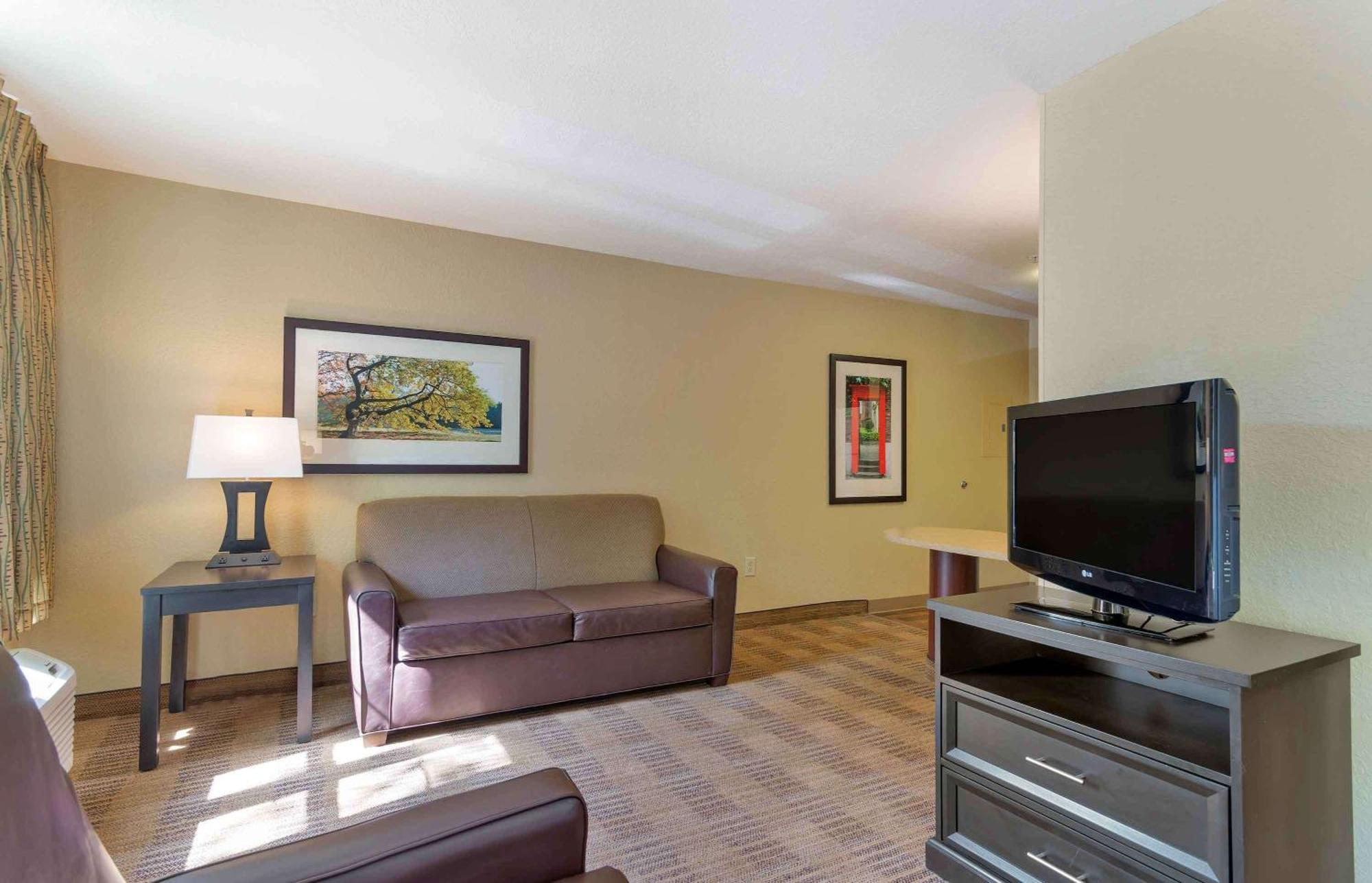 Extended Stay America Select Suites - Orlando - Maitland - Summit Tower Blvd Altamonte Springs Exterior photo